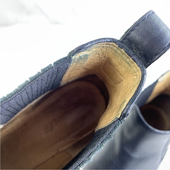 Madewell The Ainsley Chelsea Leather Boot in Black Size 7 Ankle Bootie - Picture 11 of 15